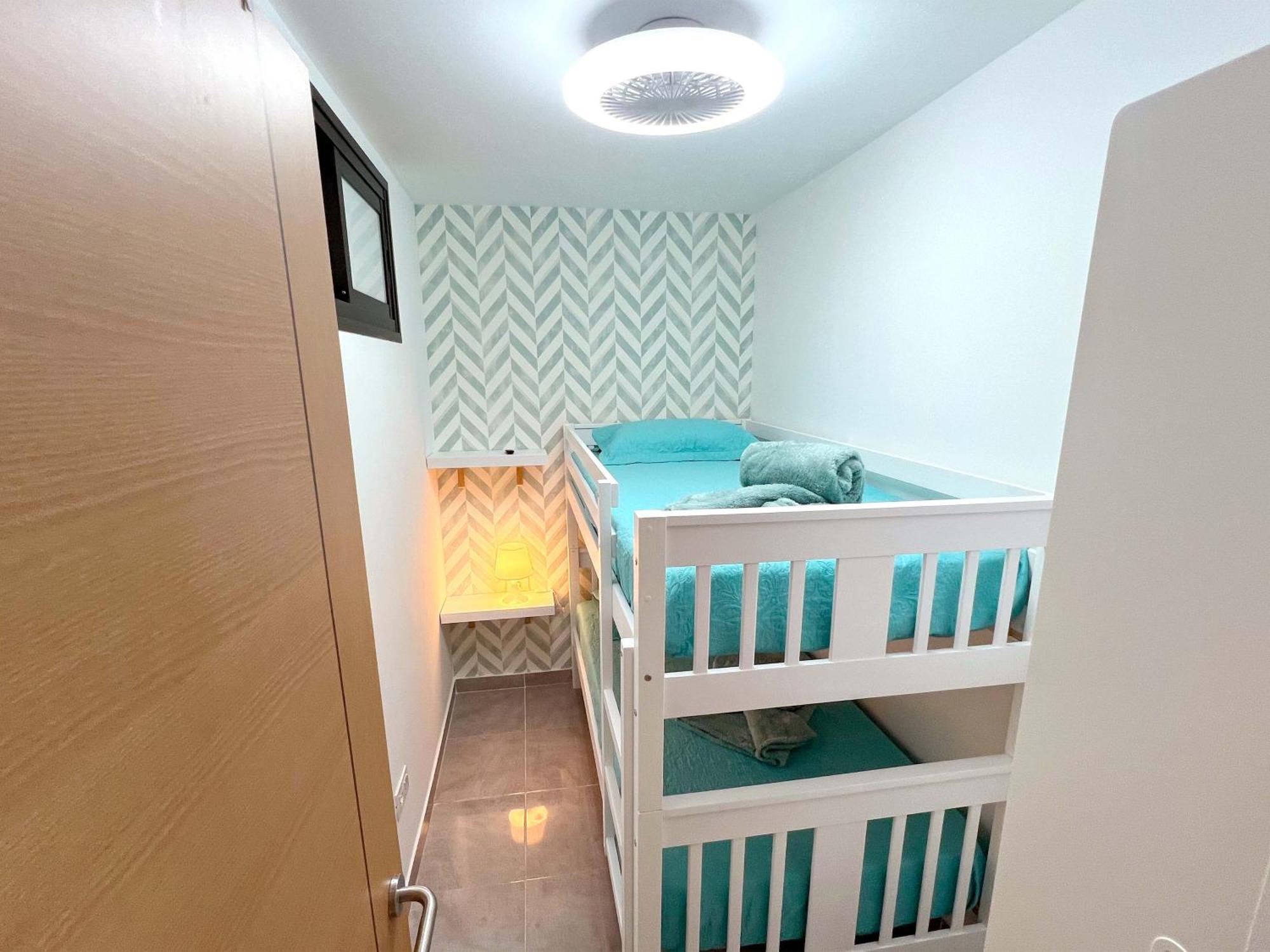 Encantador Apartamento Con Terraza, Los Cristianos ロスクリスティアーノス エクステリア 写真
